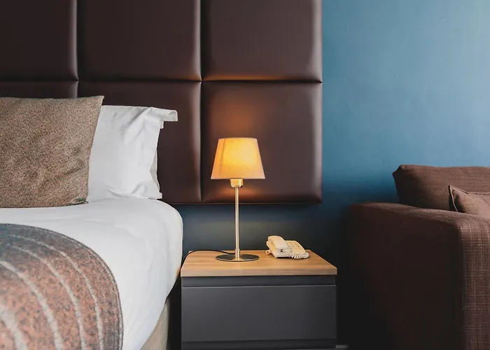 Kensington Court Hotel - Earls Court